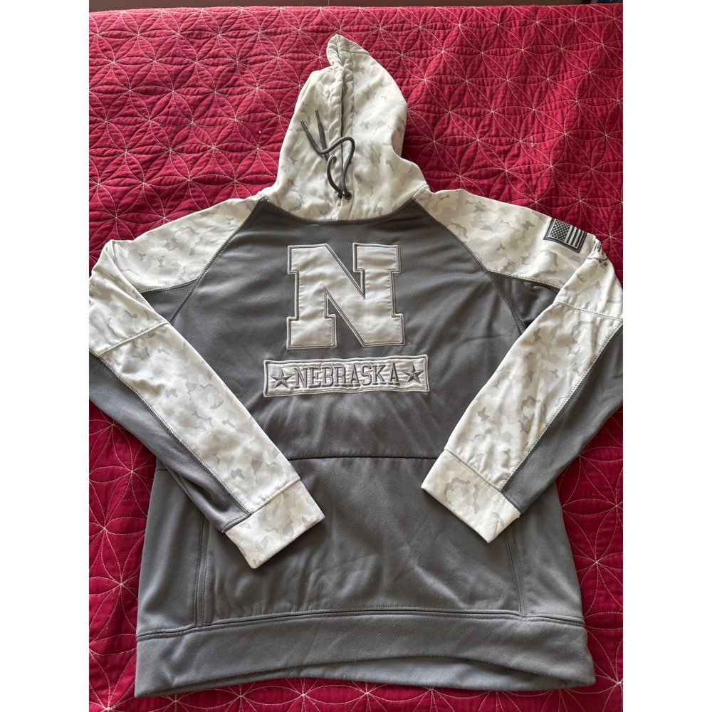 Colosseum NCAA Nebraska Cornhuskers Hoodie Camo‎ Sleeves Gray Men's